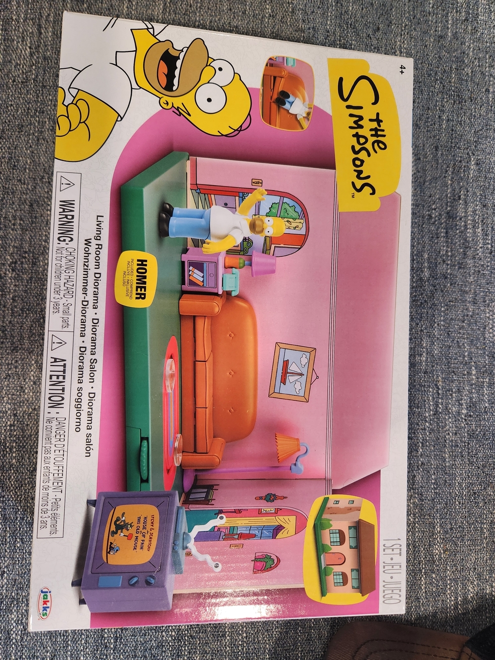 The Simpsons Living Room Diorama Playset – JAKKS Pacific 2024 | Homer Figure Inc